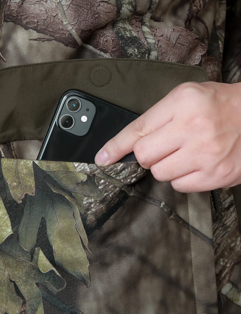 Men's Heated Hunting Vest - Camouflage, Mossy Oak Country DNA